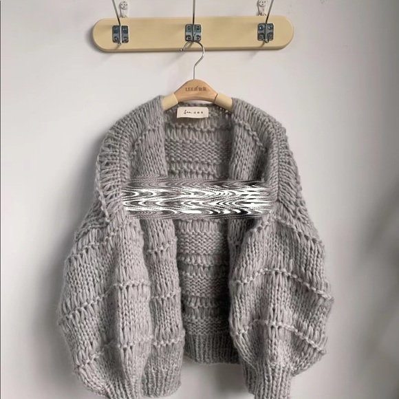 Handmade Light Gray Mohair Cardigan - Picture 5 of 10